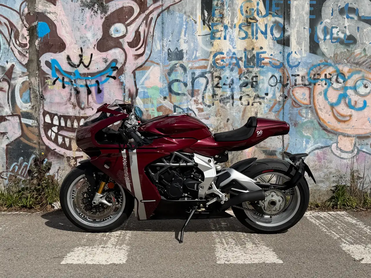 MV Agusta Superveloce 800 – Vista 4
