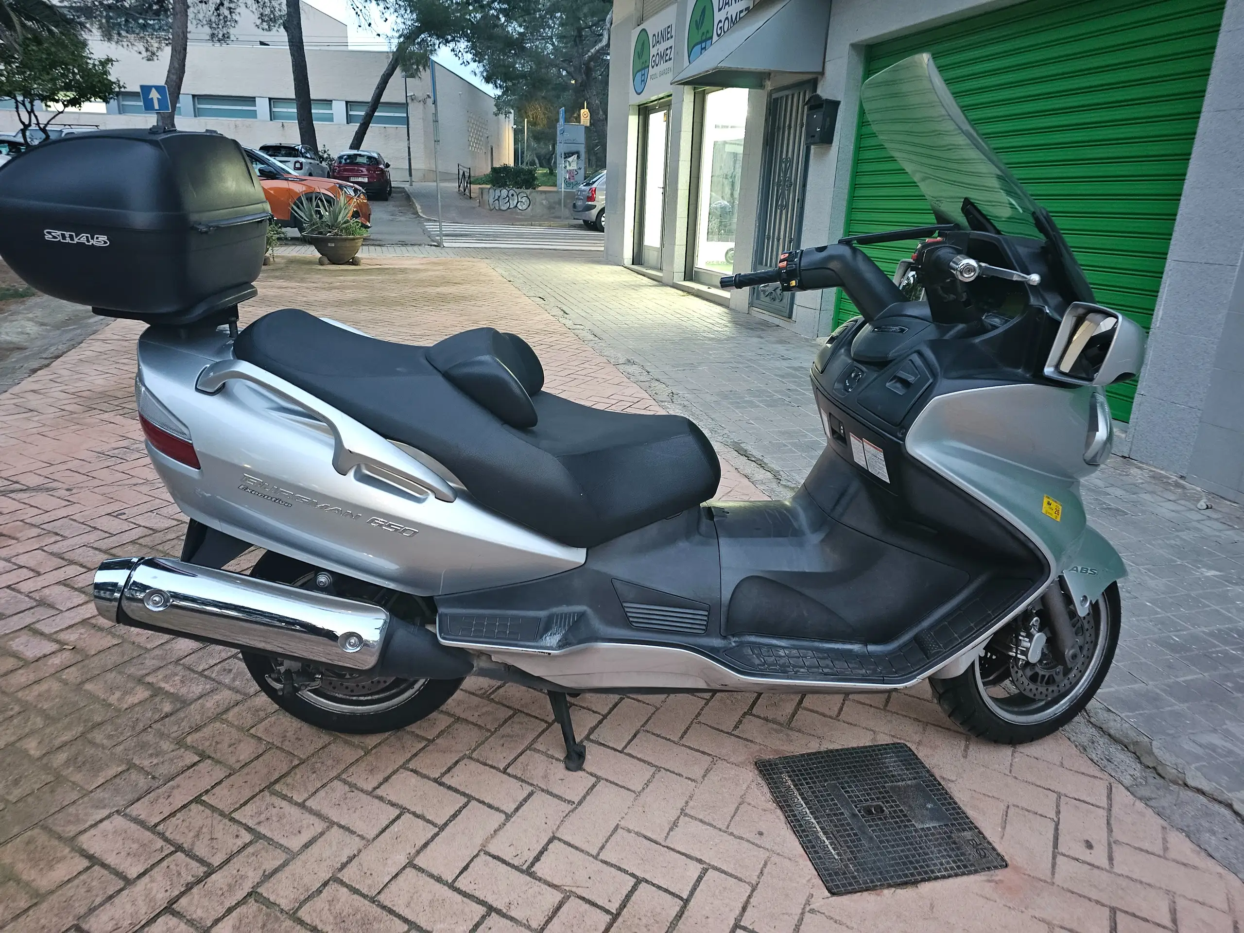 Suzuki Burgman 650 – Vista 6