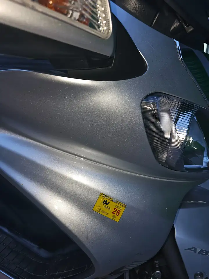 Suzuki Burgman 650 – Vista 10