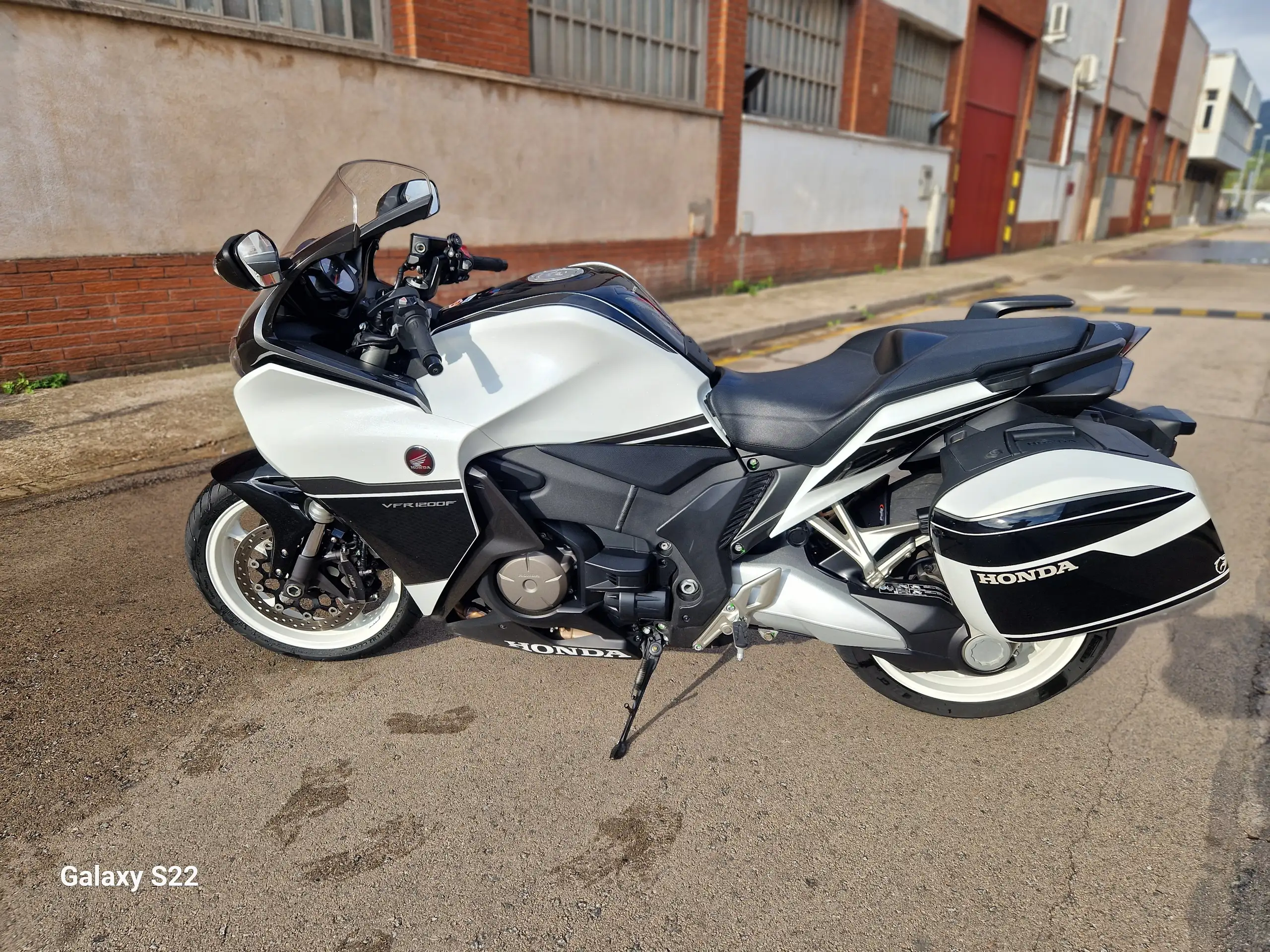 Honda VFR 1200 – Vista 6