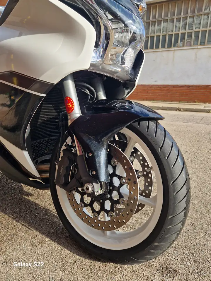 Honda VFR 1200 – Vista 7