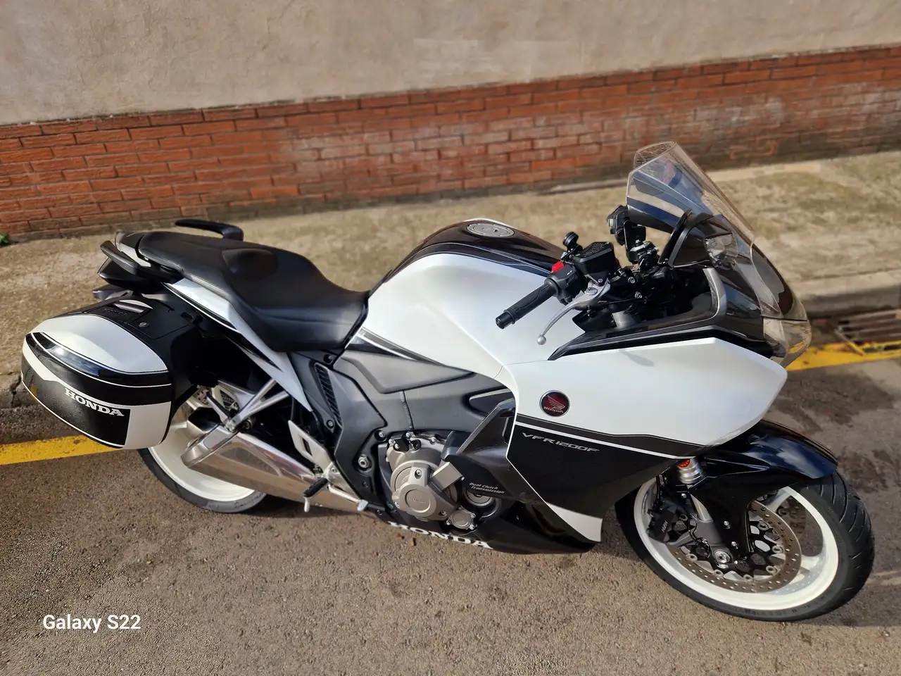 Honda VFR 1200 – Vista 10