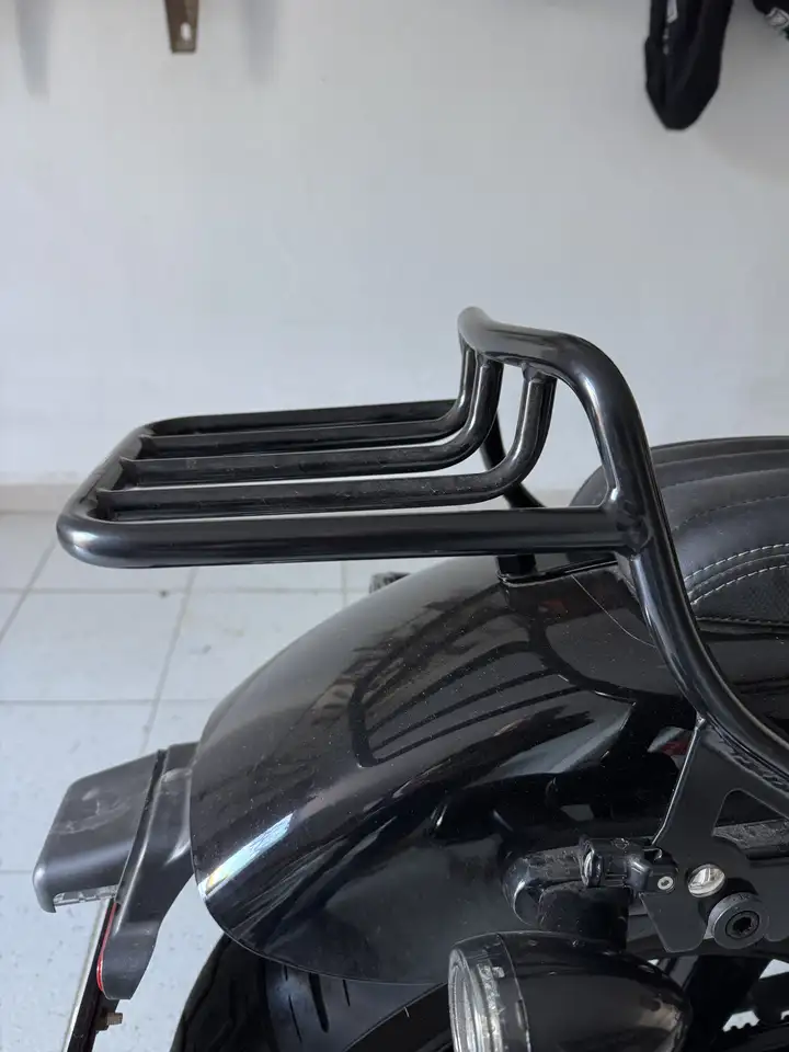 Harley-Davidson Street Bob - Vista 3