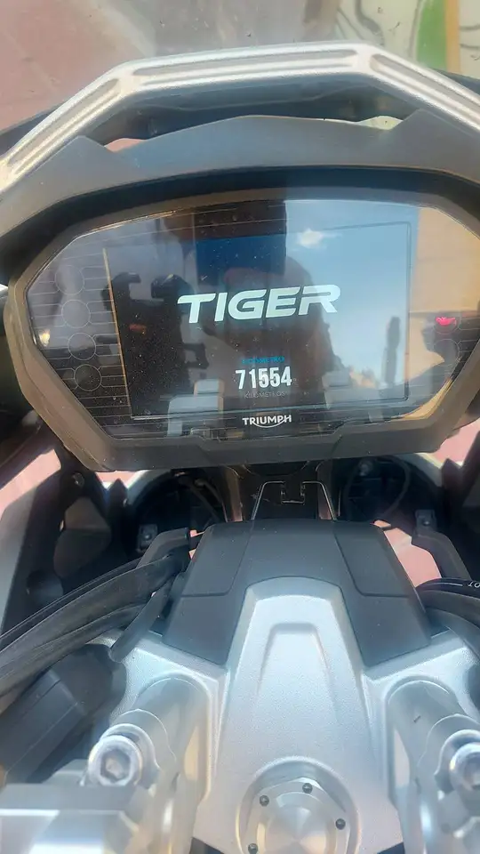 Triumph Tiger 1200 – Vista 2