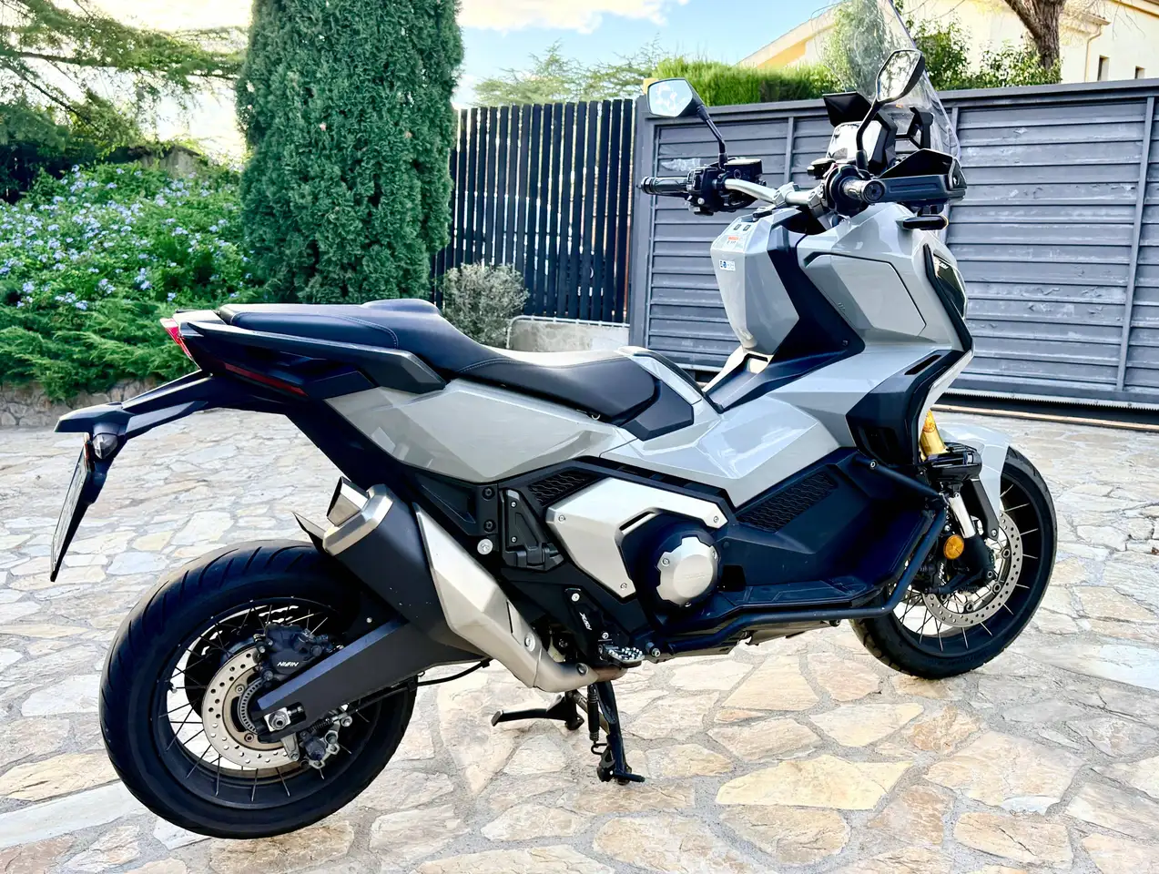 Honda X-ADV - Vista 9