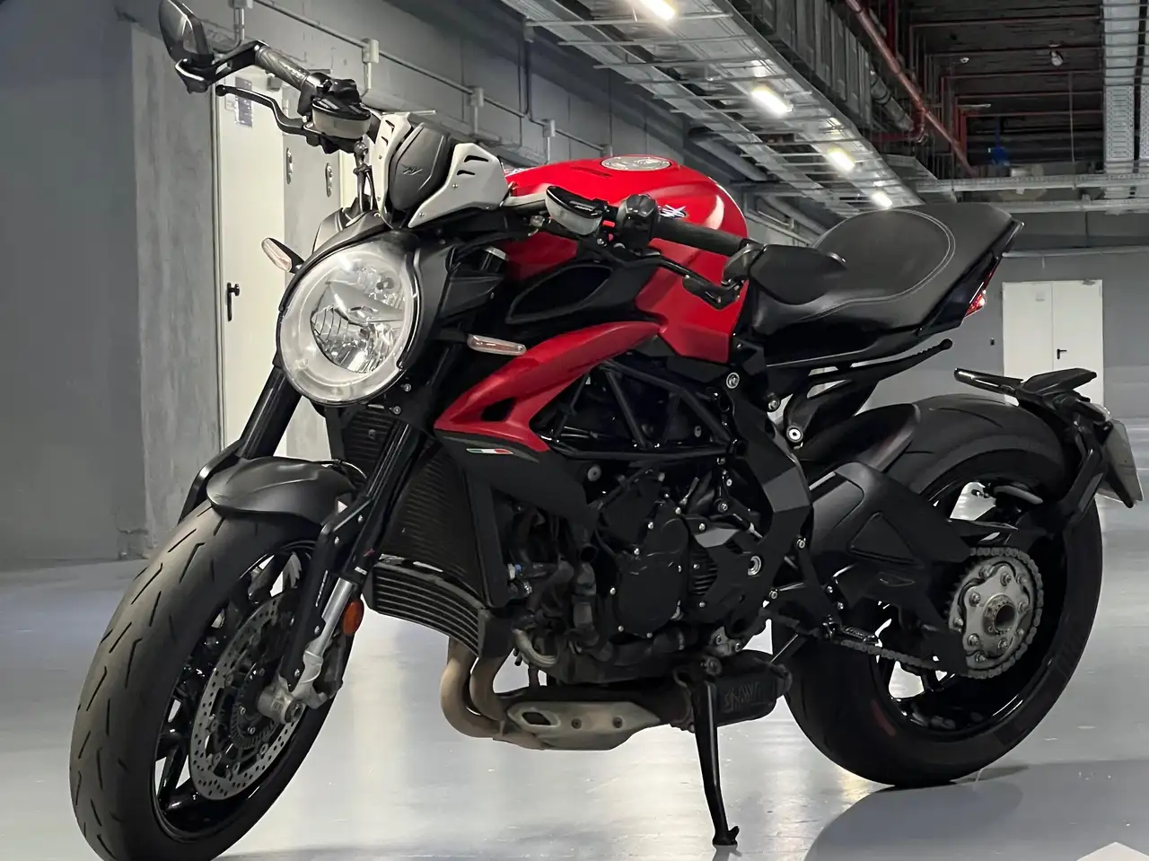 MV Agusta Dragster - Vista 11