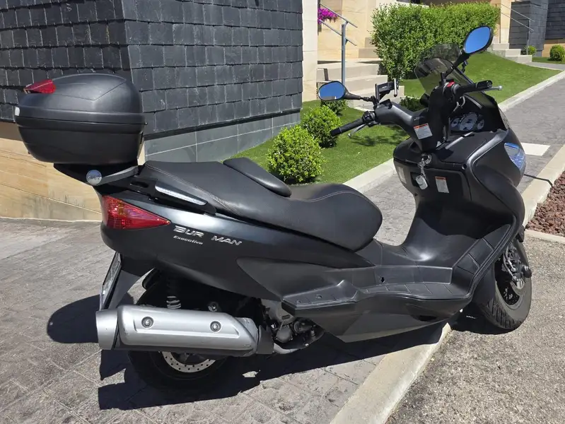 Suzuki Burgman 125 1500 € 2012 Madrid - 2