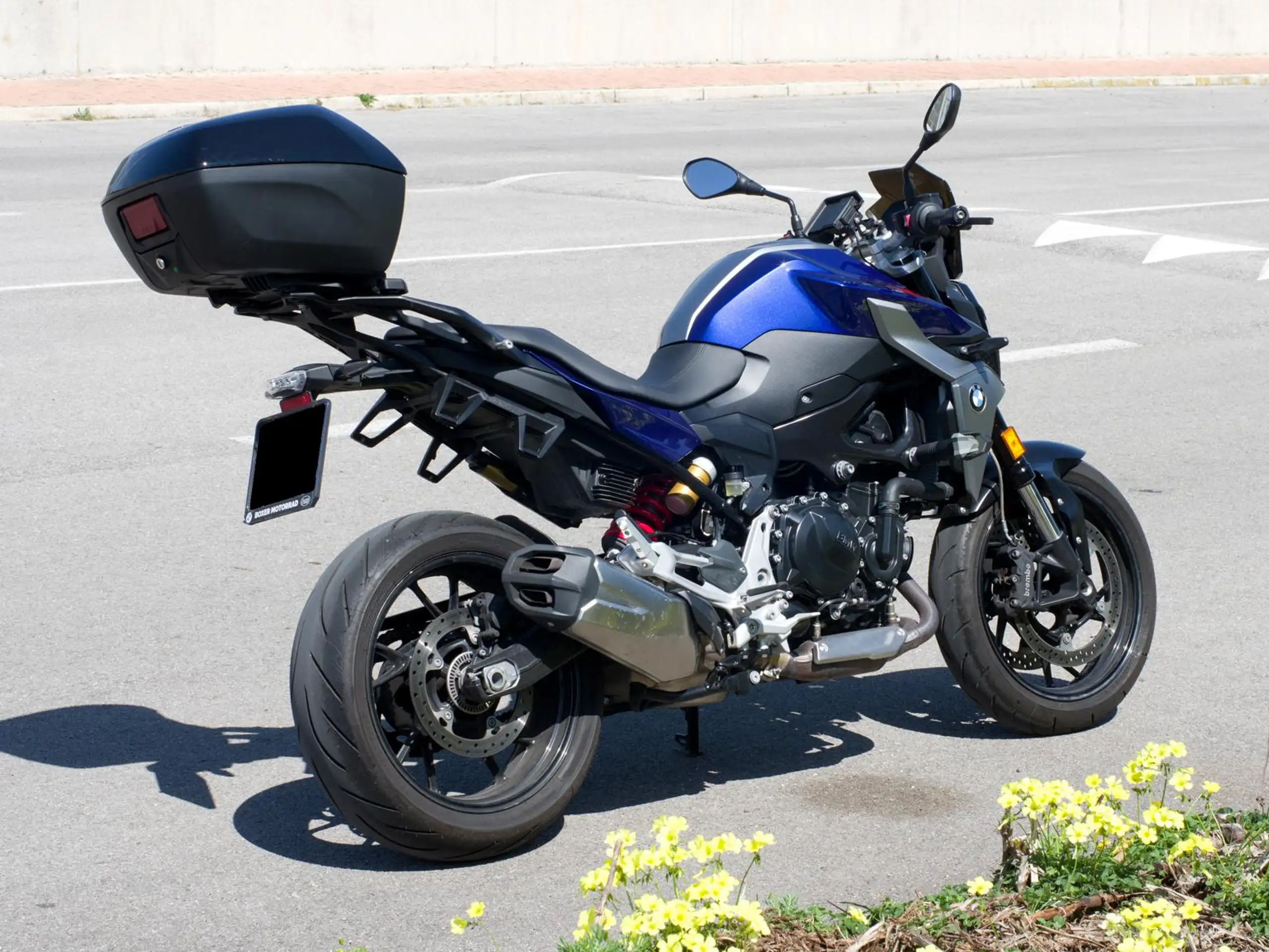BMW F 900 R – Vista 2