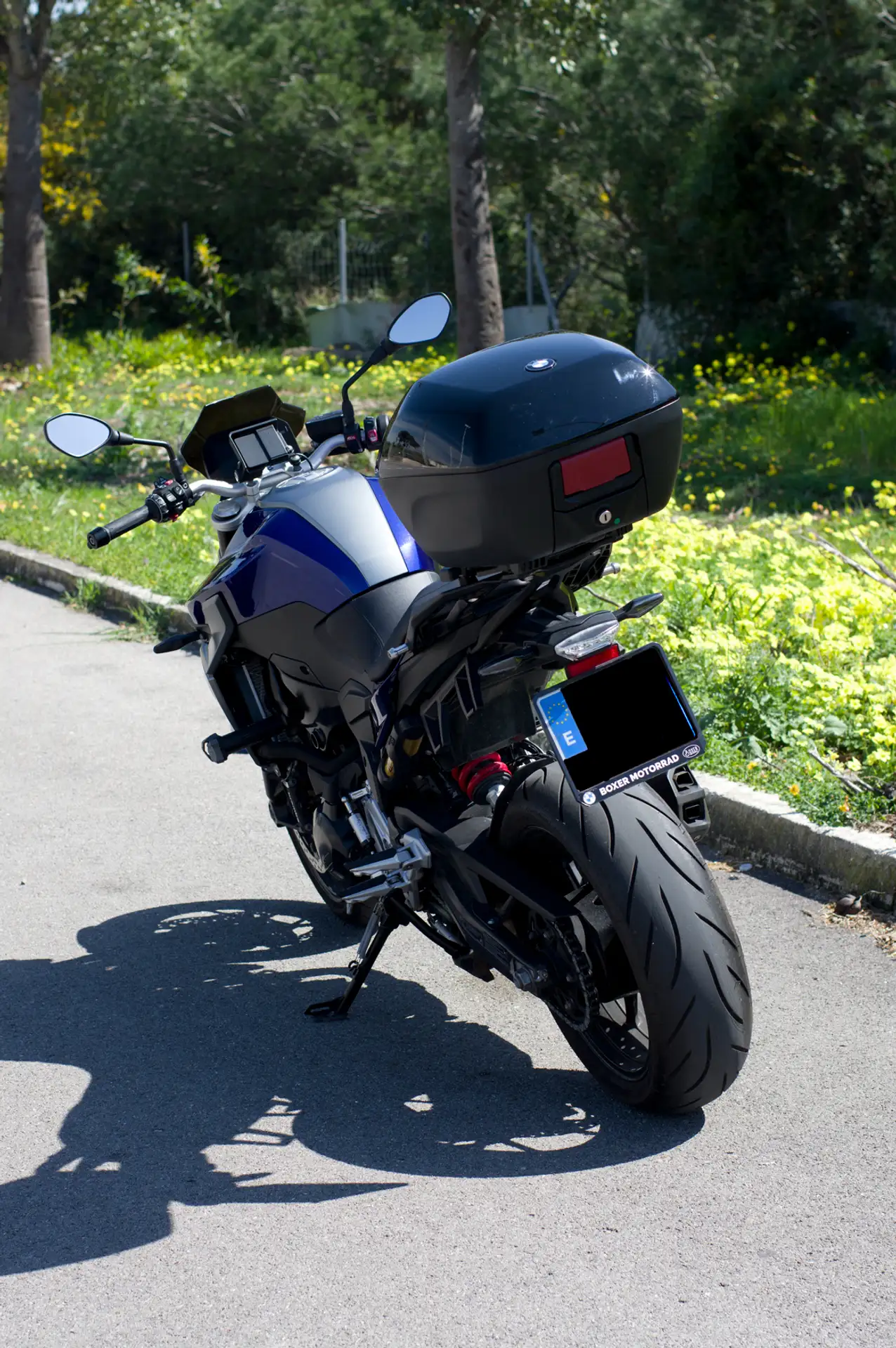 BMW F 900 R – Vista 3