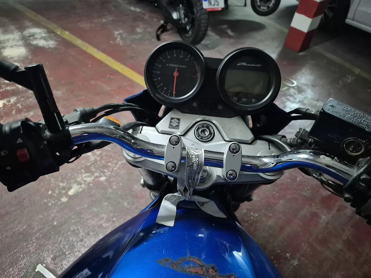 Suzuki Bandit 650 – Vista 3