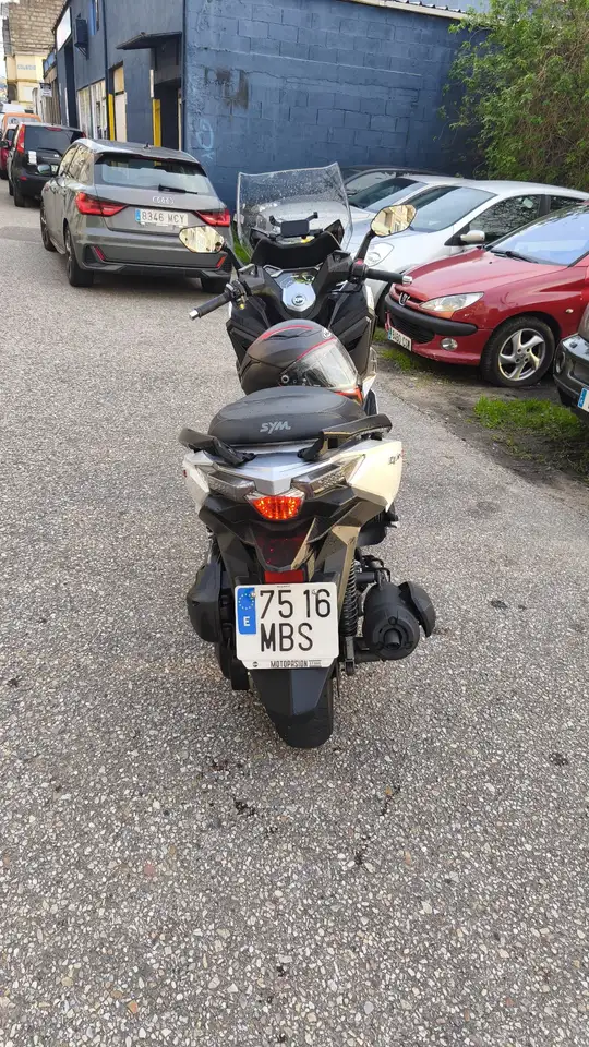 SYM Cruisym 125 – Vista 3