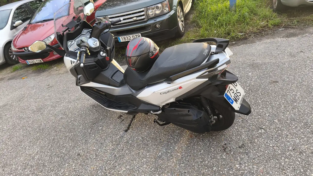 SYM Cruisym 125 – Vista 4