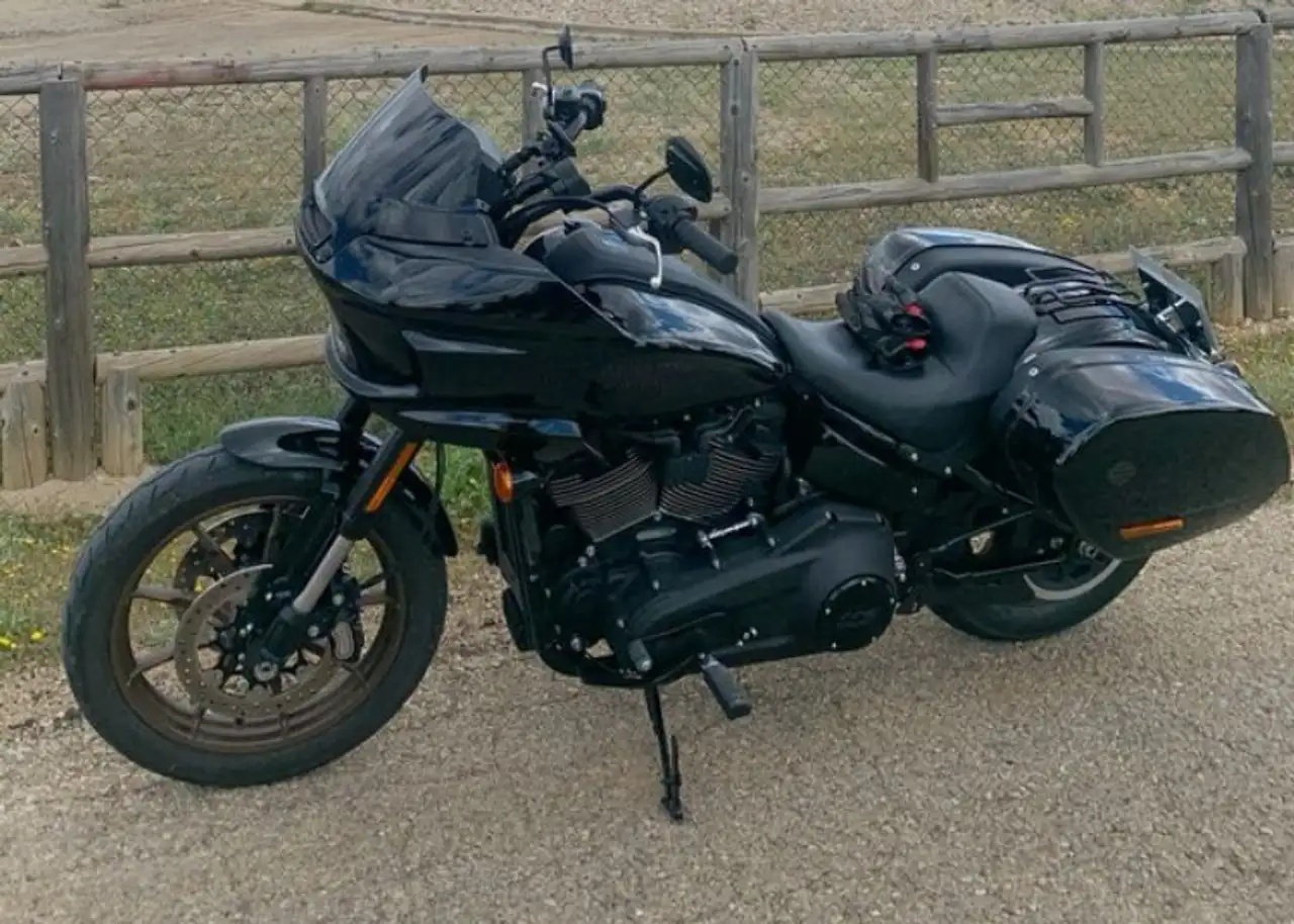 Harley-Davidson Low Rider ST – Vista 3