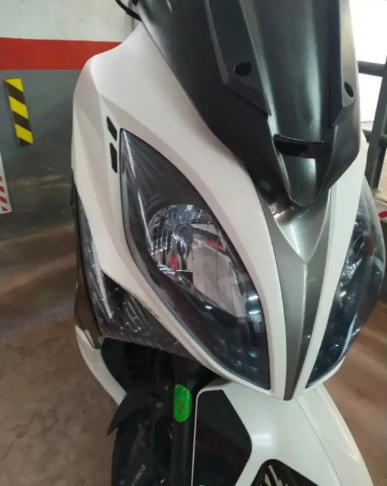 Kymco Xciting 400 – Vista 8