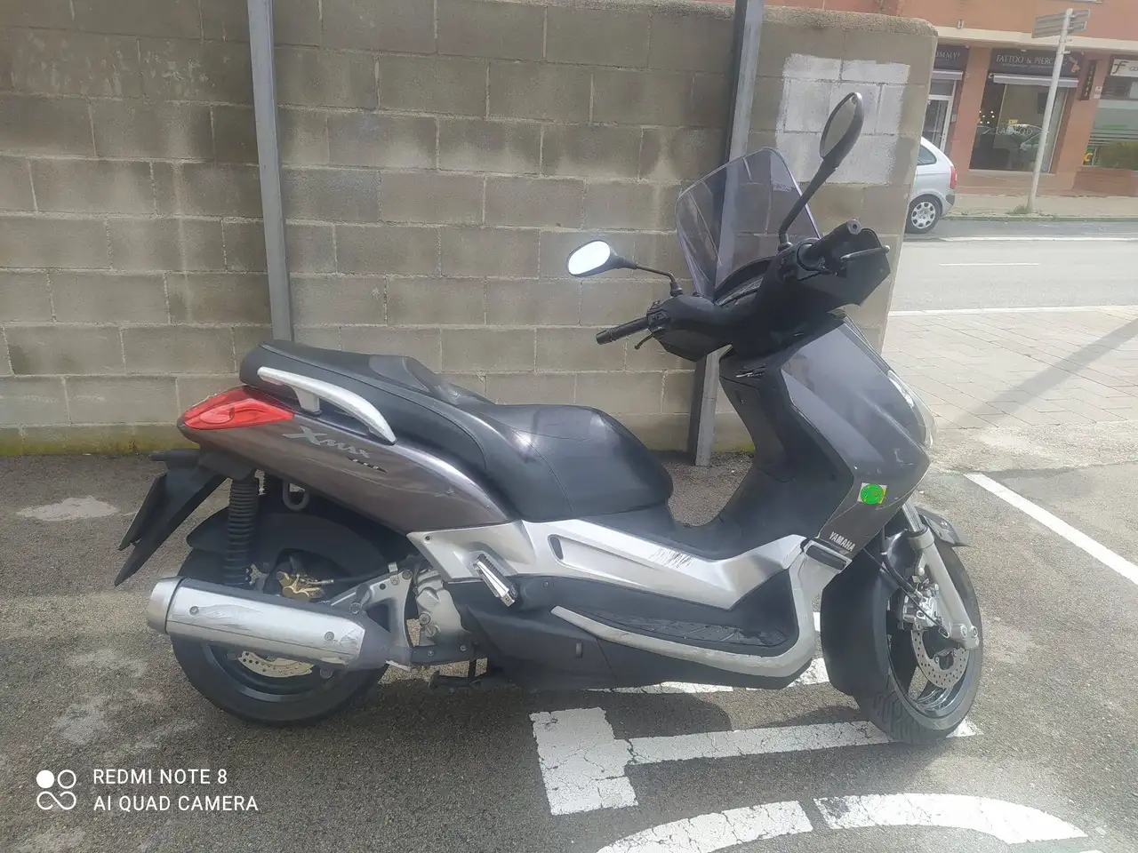 Yamaha XMAX 250 - Vista 6