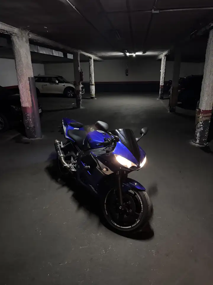 Yamaha YZF-R6 - Vista 8