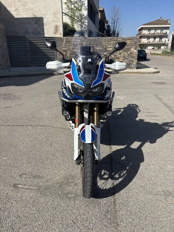 Honda CRF 1000 – Vista 4