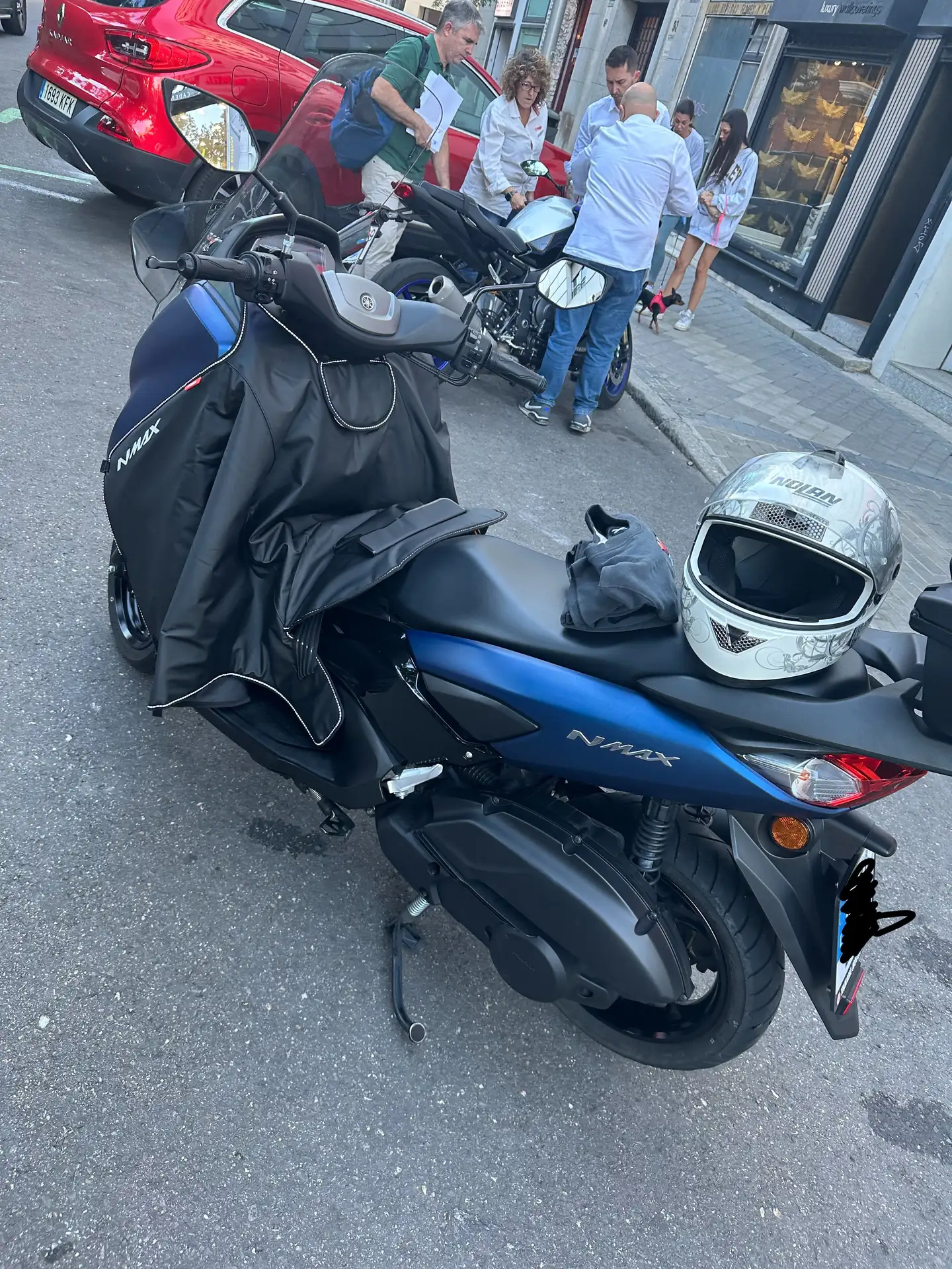 Yamaha NMAX – Vista 3