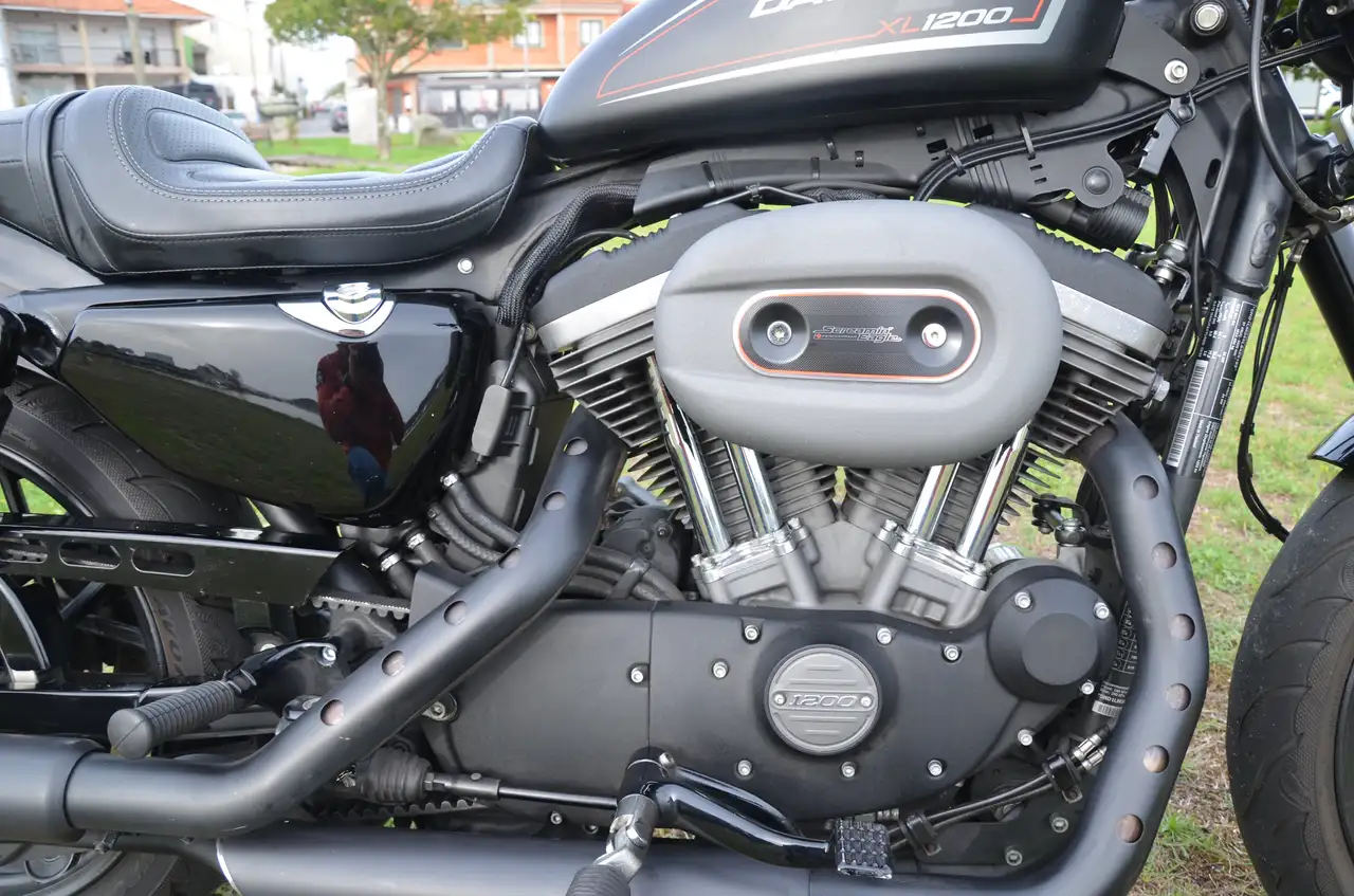 Harley-Davidson Roadster – Vista 4