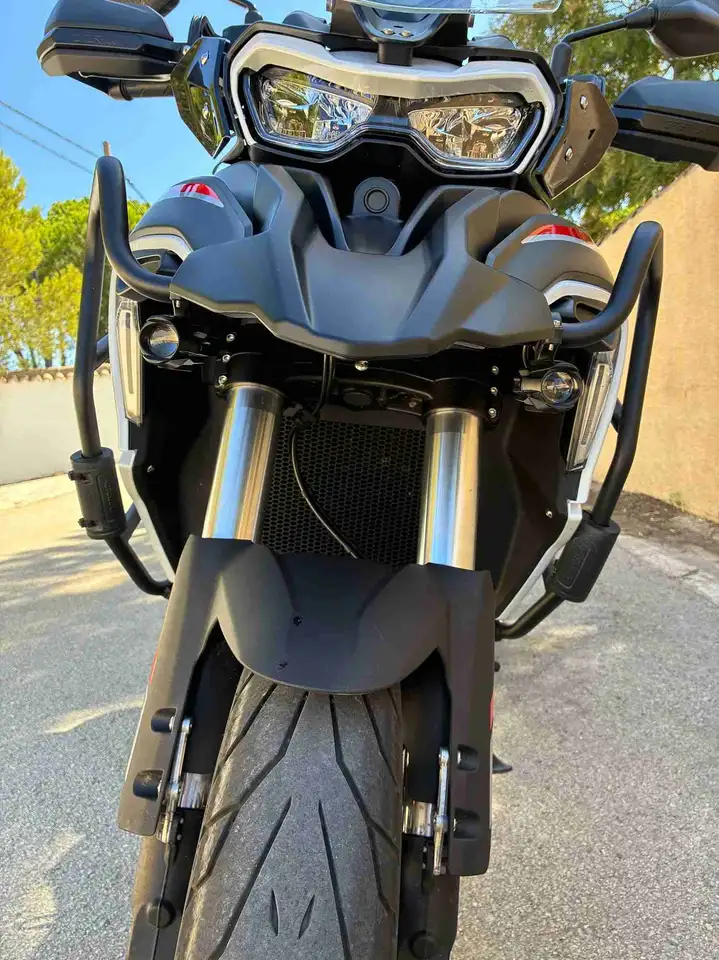 Benelli TRK 702 - Vista 13