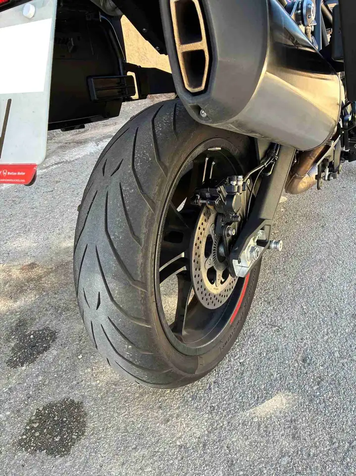 Benelli TRK 702 - Vista 10