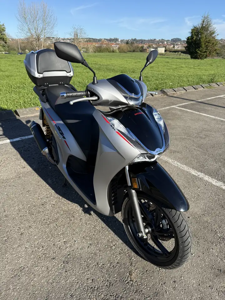 Honda SH350i – Vista 16