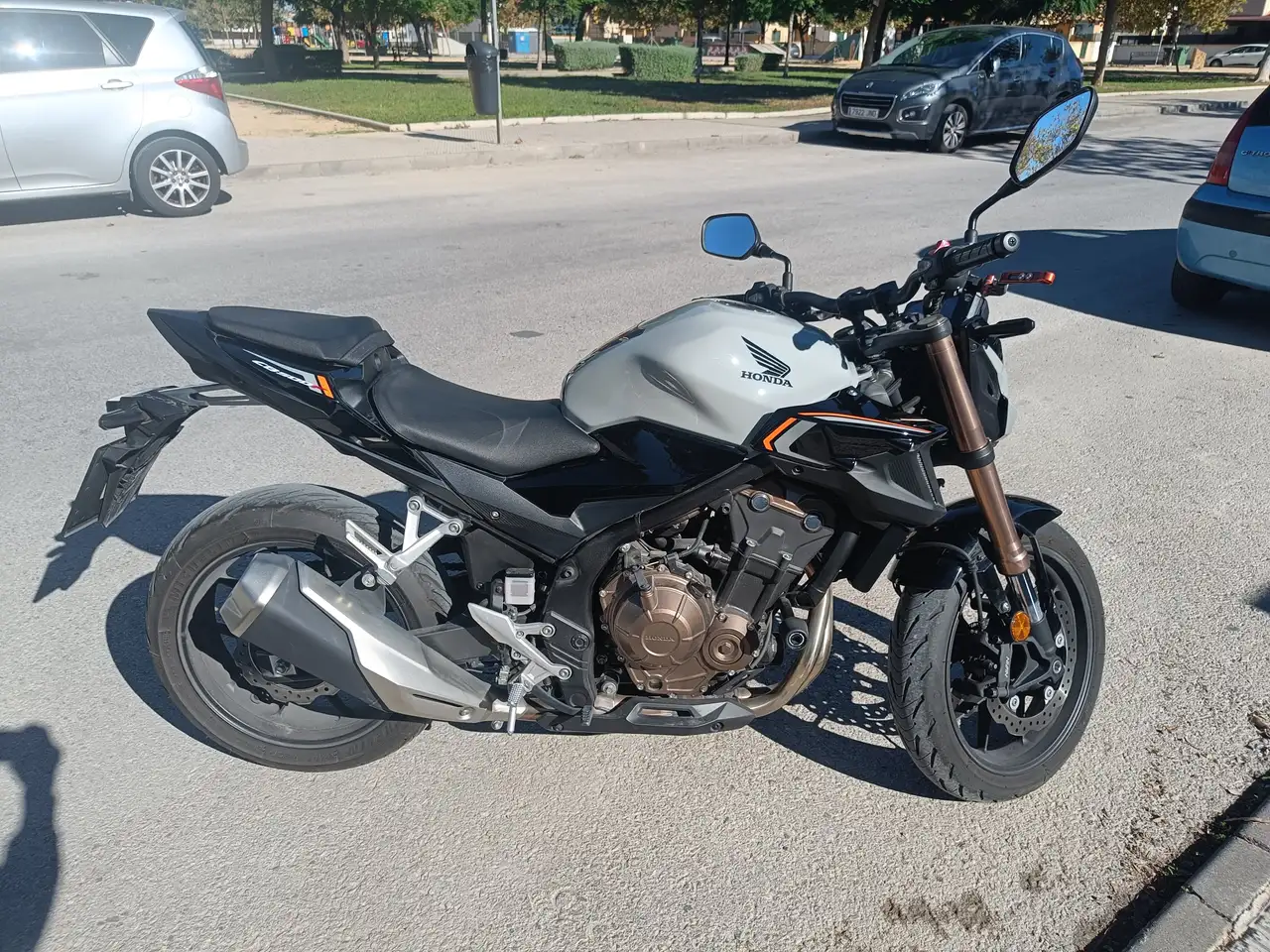 Honda CB 500 – Vista 5