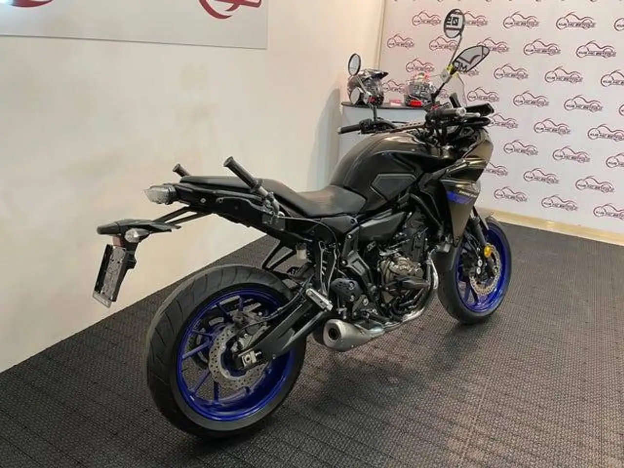 Yamaha Tracer 700 - Vista 7
