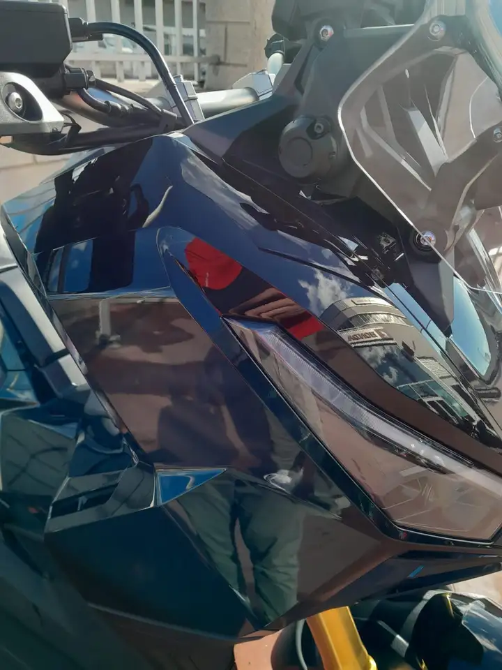 Honda X-ADV - Vista 11