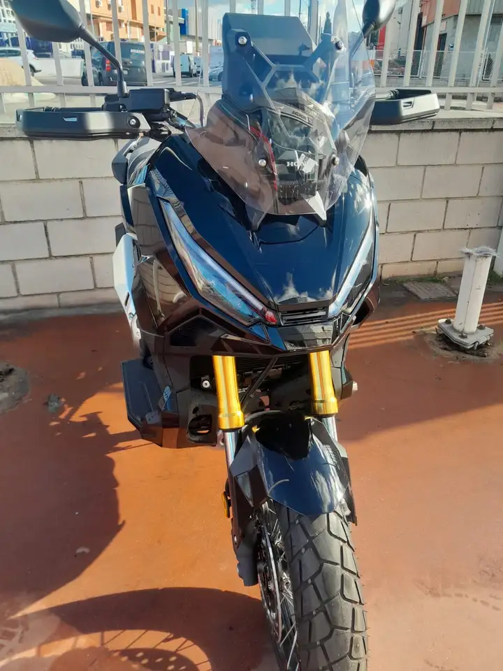Honda X-ADV - Vista 3