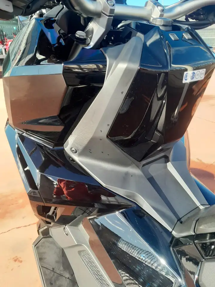 Honda X-ADV - Vista 5