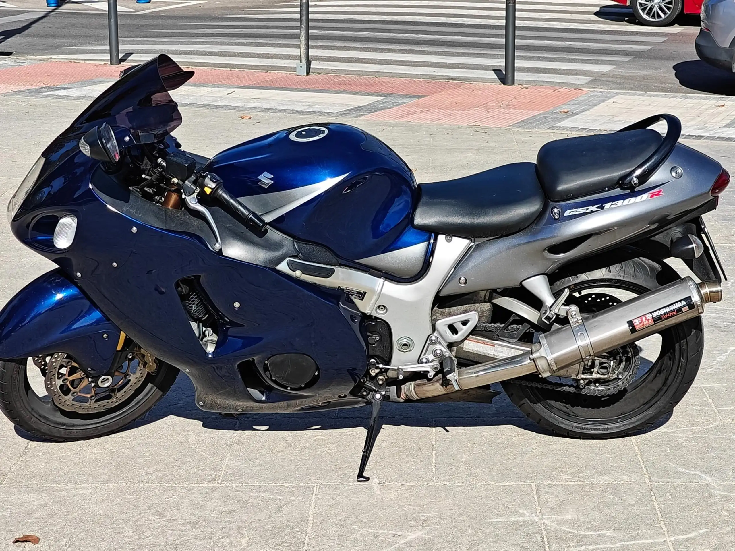 Suzuki Hayabusa – Vista 3