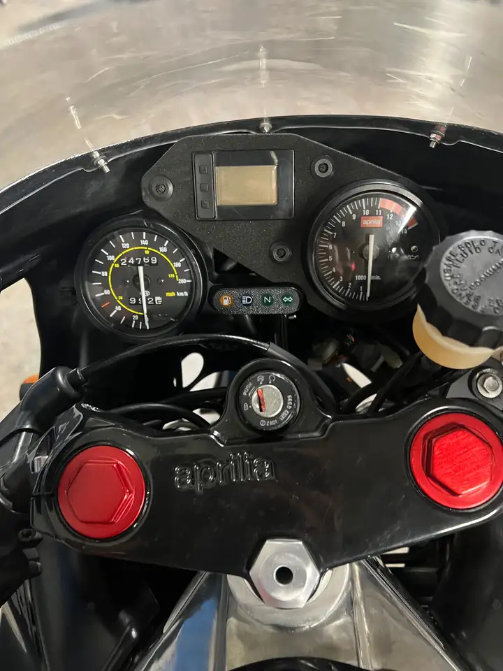 Aprilia RS 125 – Vista 8