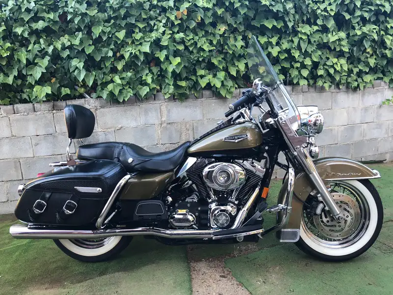 Harley-Davidson Road King 11.000 € 2007 Madrid - 2