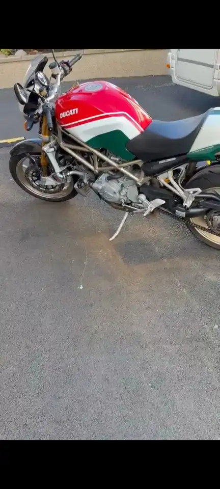 Ducati Monster S4R – Vista 6