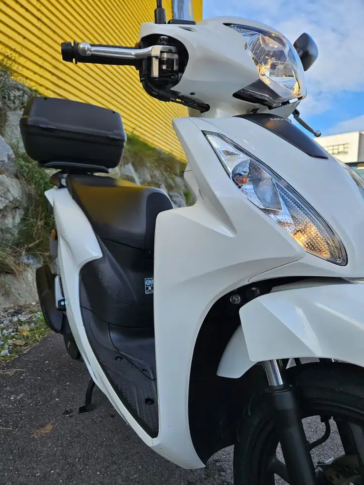 Honda NSC 110 – Vista 11