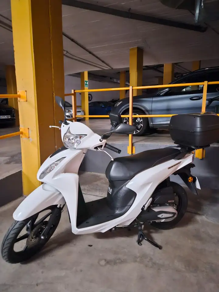 Honda NSC 110 – Vista 10