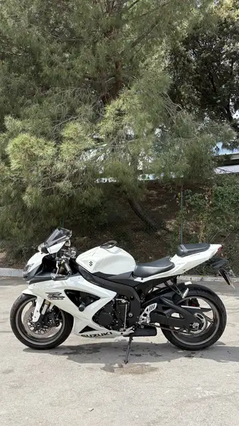 Suzuki GSX-R600 6850 € 2008 Barcelona - 1