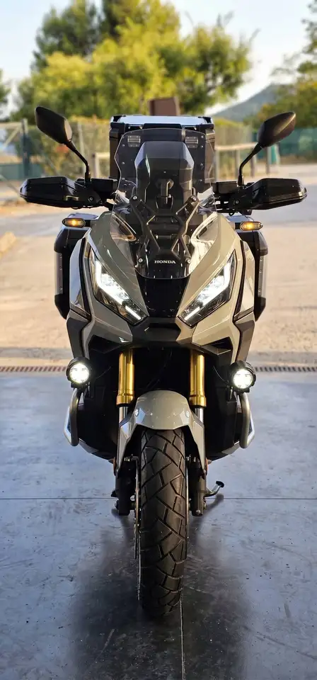 Honda X-ADV - Vista 3