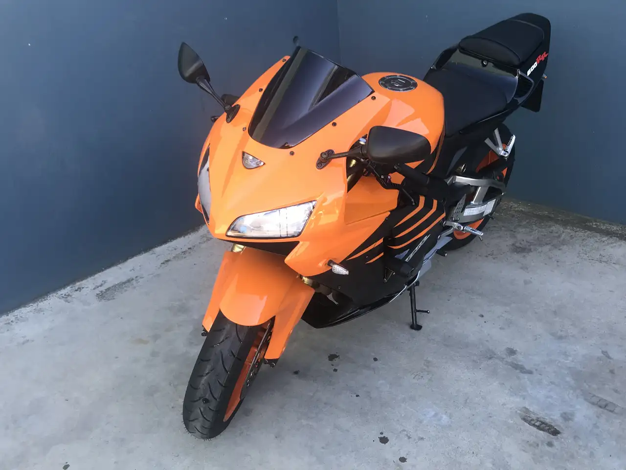 Honda CBR 600 – Vista 5
