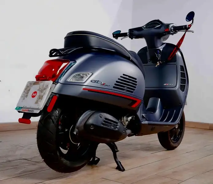 Vespa GTS Super 300 4200 € 2019 Valencia - 2