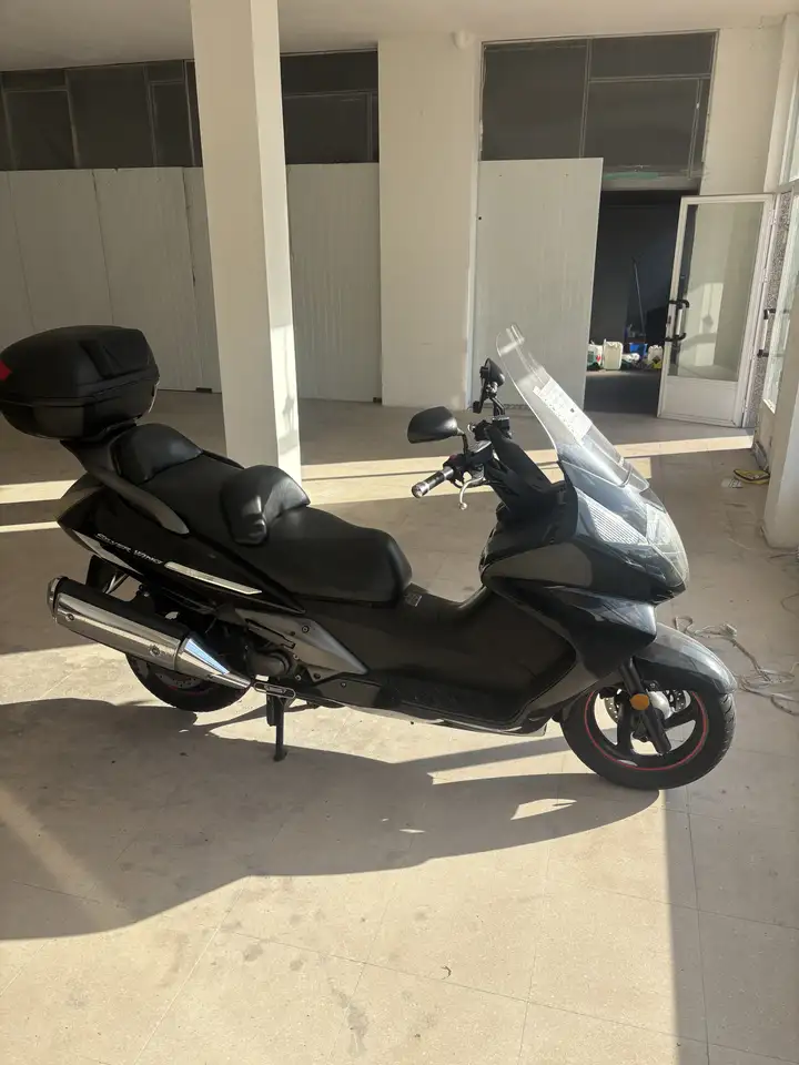 Honda Silver Wing – Vista 2
