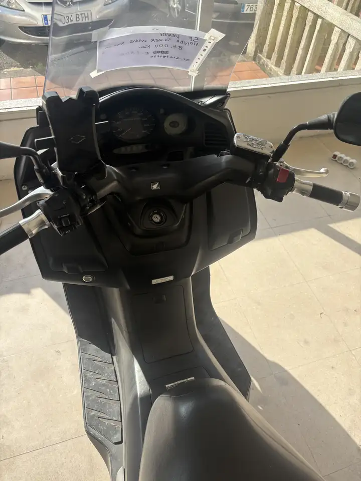Honda Silver Wing – Vista 5