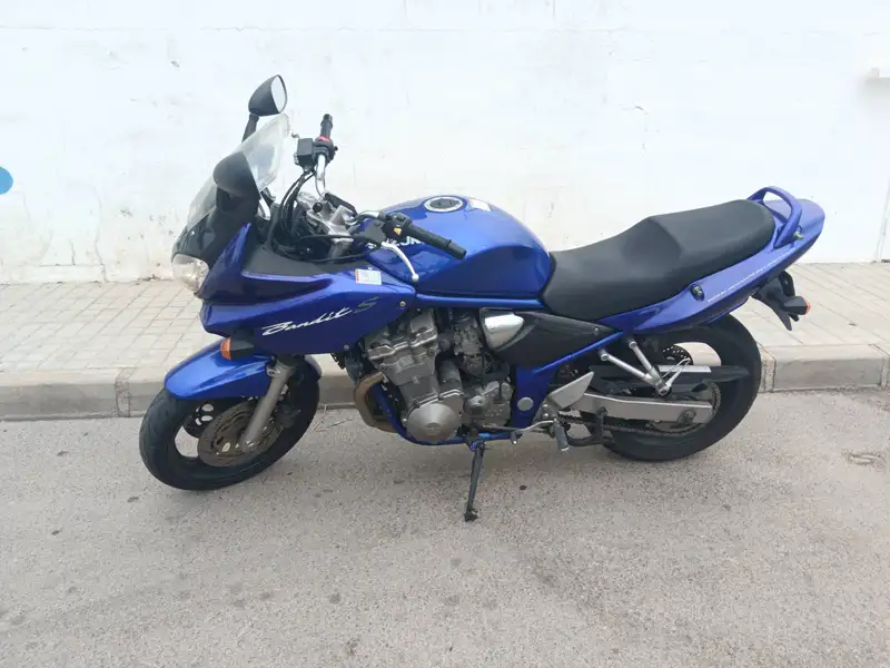 Suzuki Bandit 600 2500 € 2001 Castellón - 2