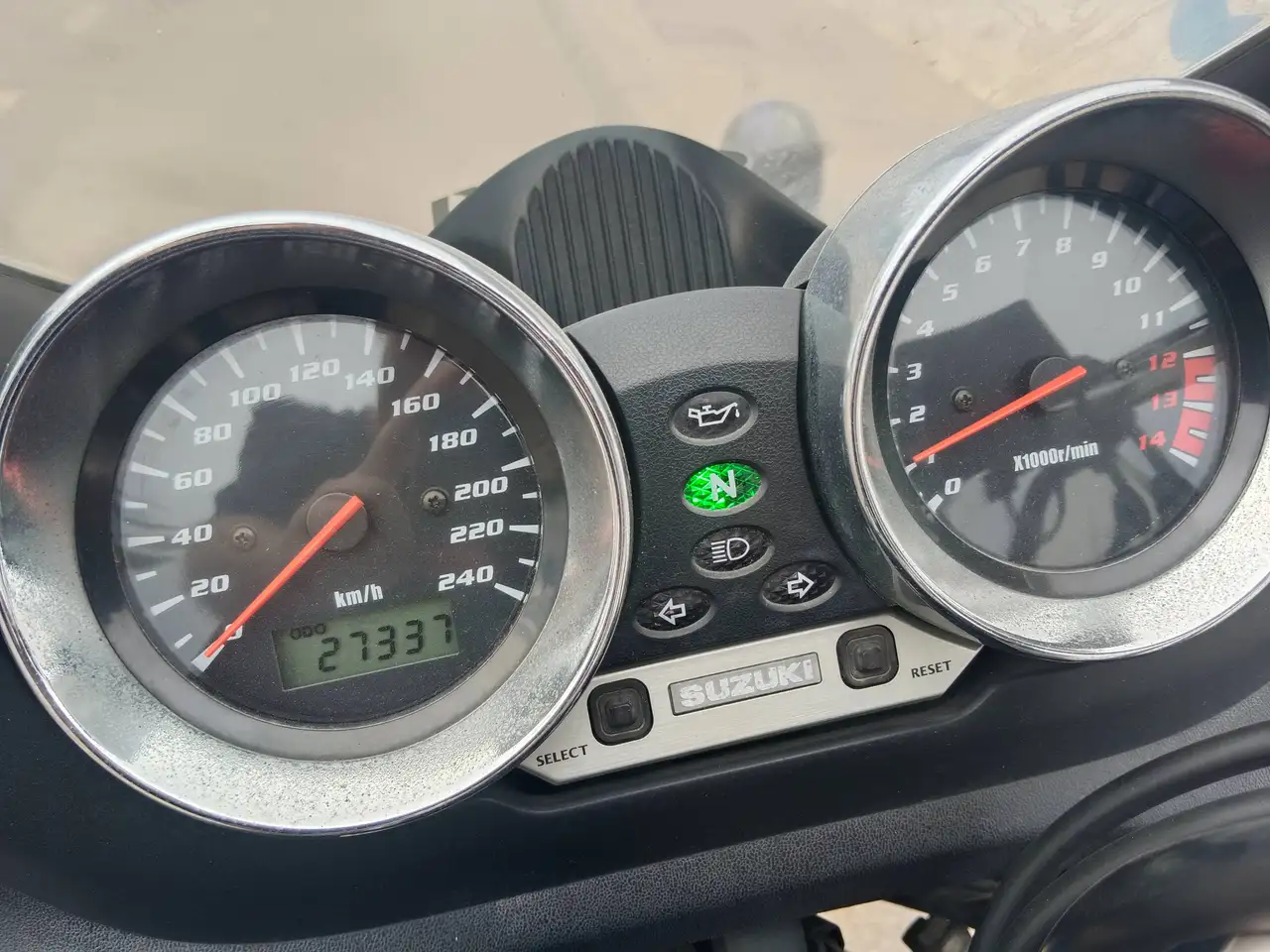 Suzuki Bandit 600 - Vista 3