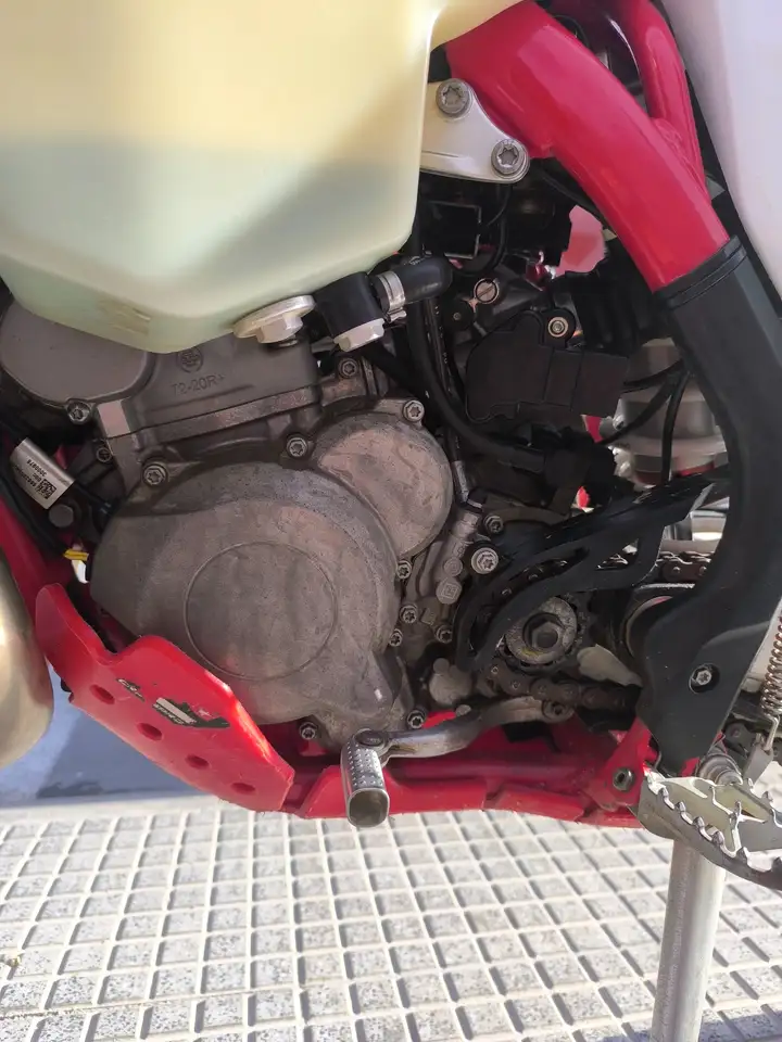 Gas Gas EC 300 – Vista 7