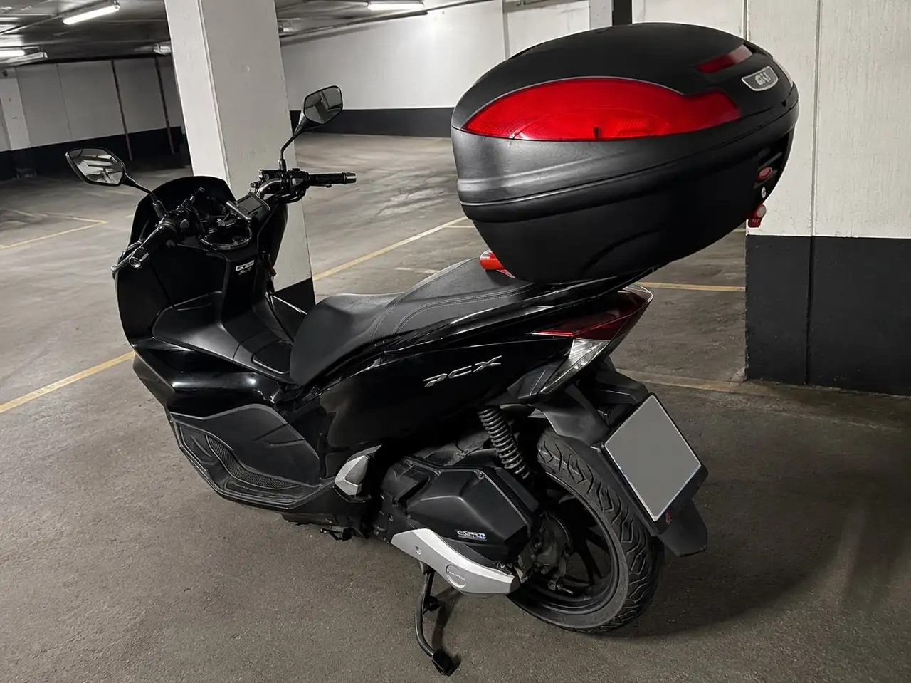Honda PCX125 - Vista 5