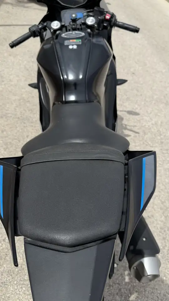 Yamaha YZF-R125 - Vista 5