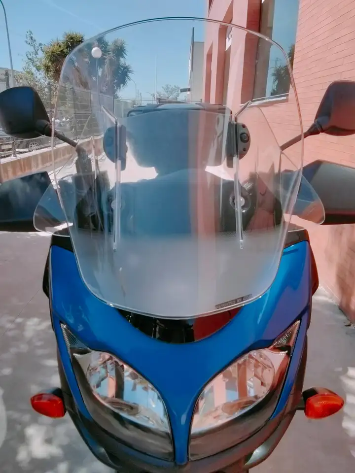 Suzuki V-Strom 650 – Vista 14