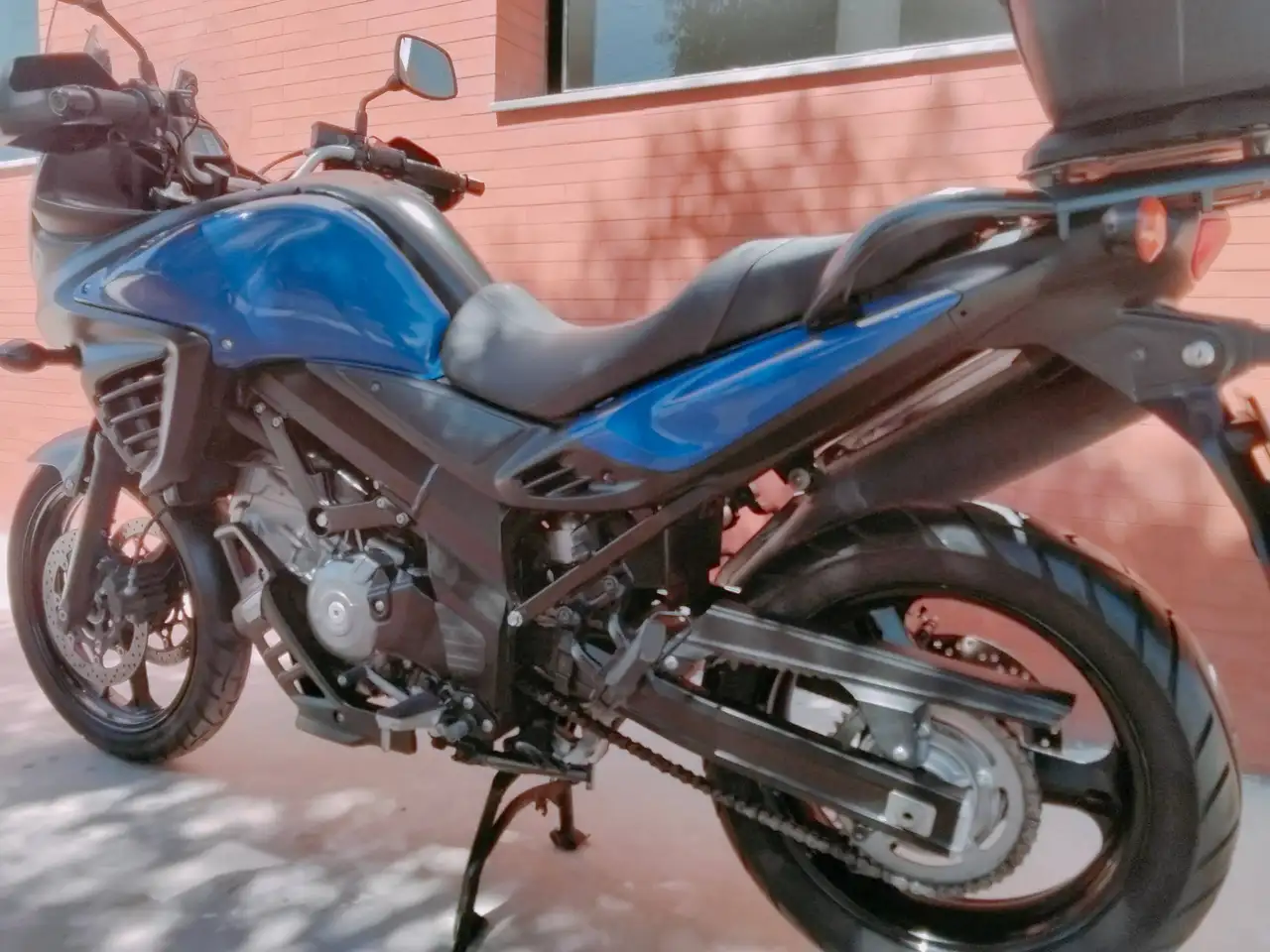 Suzuki V-Strom 650 – Vista 5